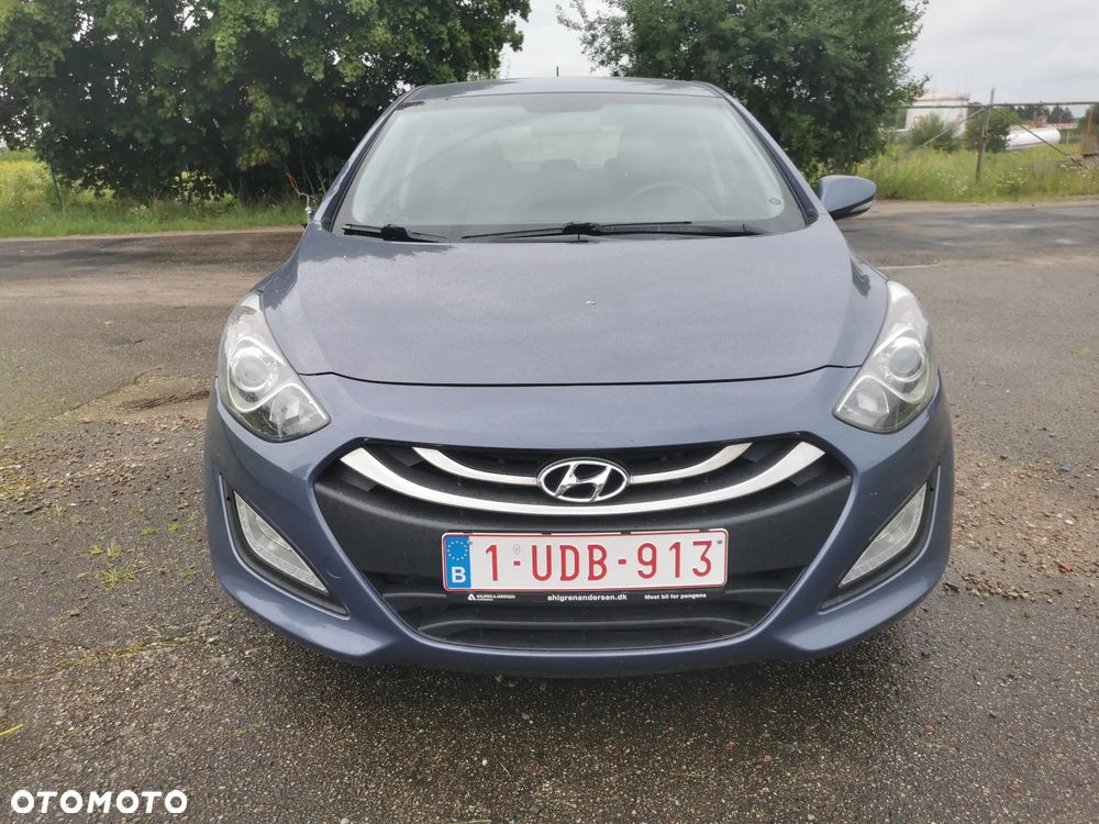 Hyundai i30 1.6 CRDI Trend - 2