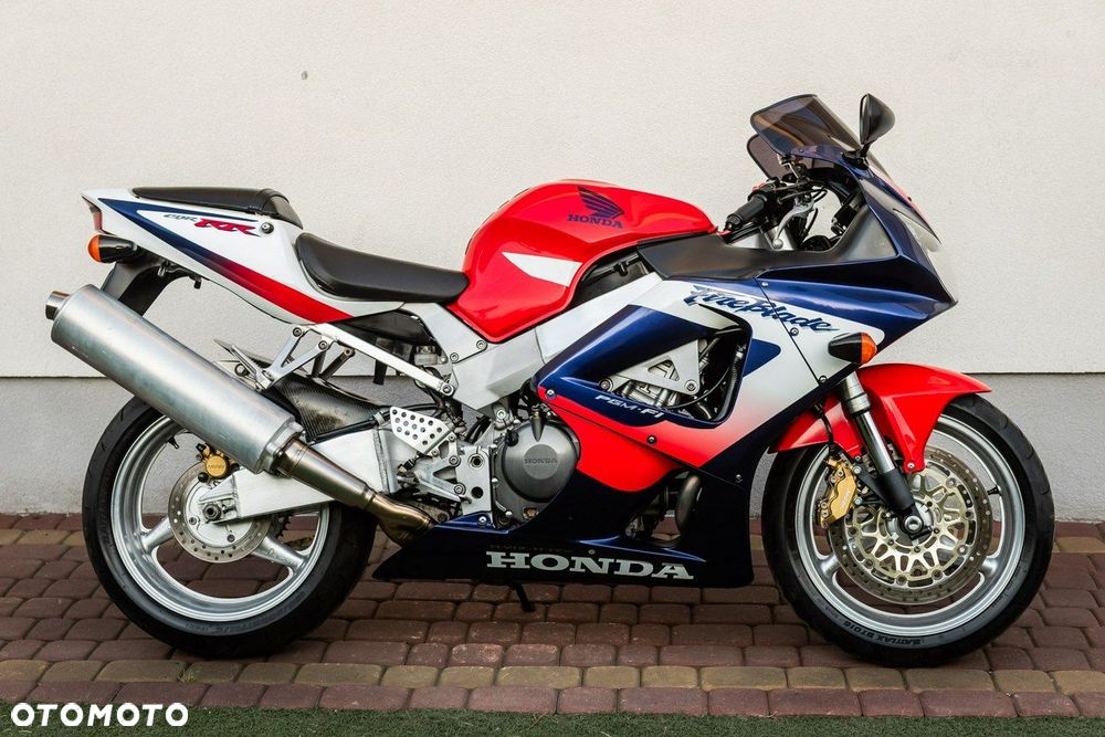 Honda CBR - 2