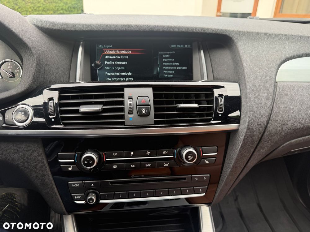 BMW X3 xDrive28i xLine - 30
