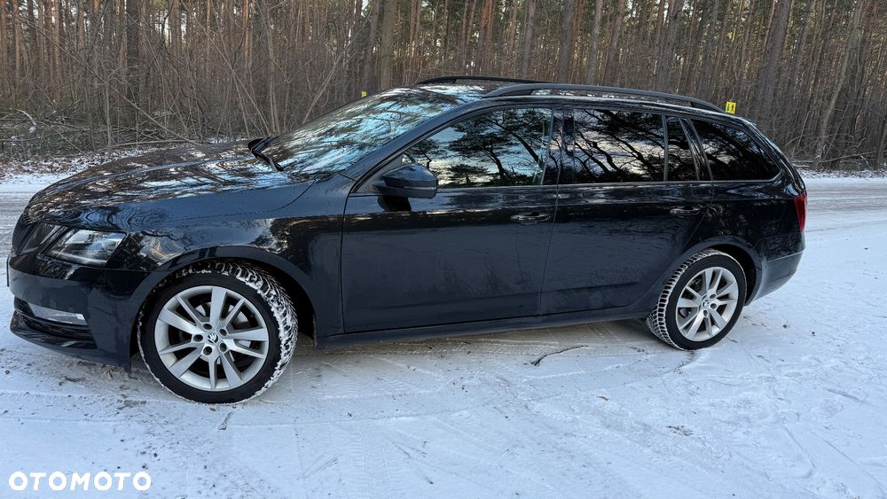 Skoda Octavia 2.0 TDI Style DSG - 3