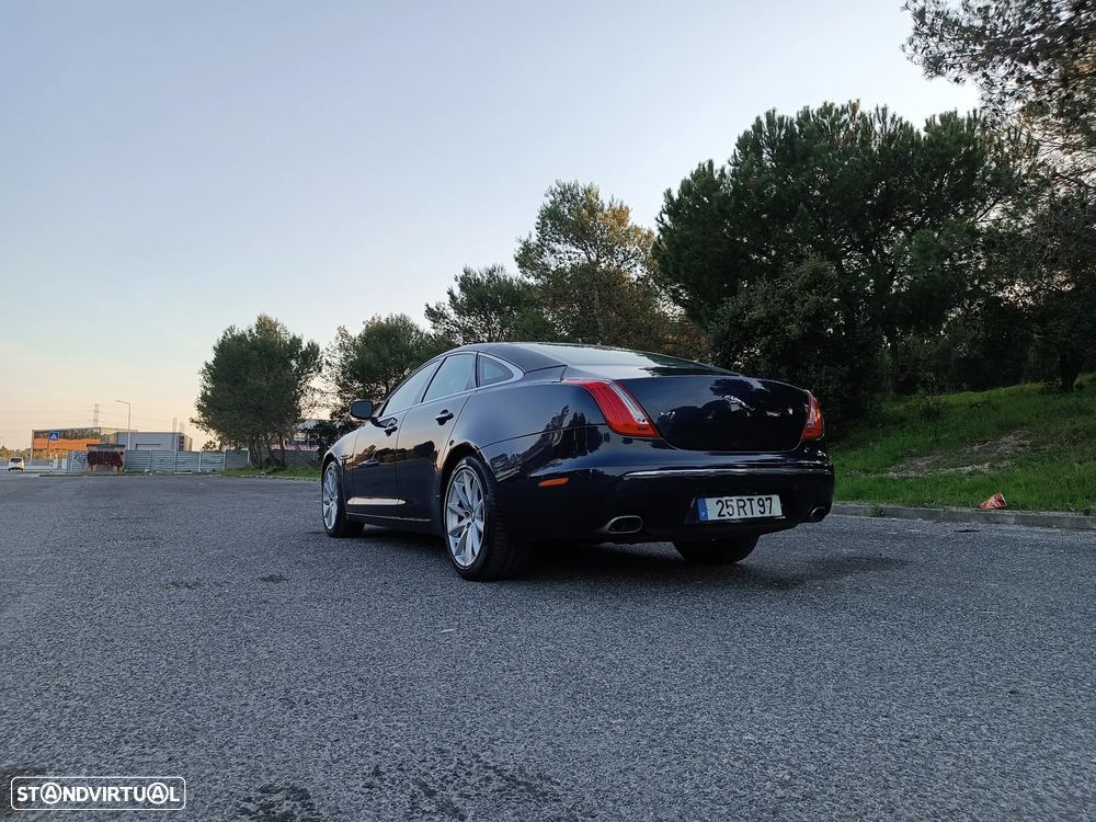 Jaguar XJ 3.0 V6 S Portfolio - 1
