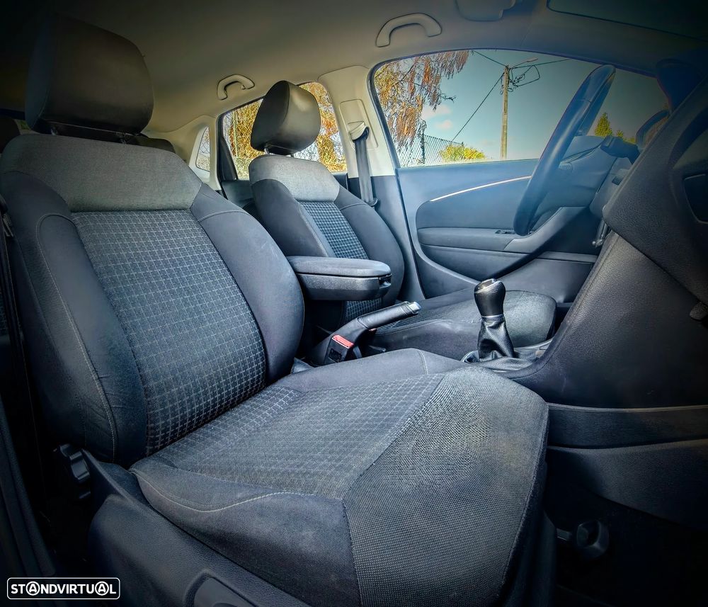 VW Polo 1.4 TDi (Blue Motion ) Comfortline - 9