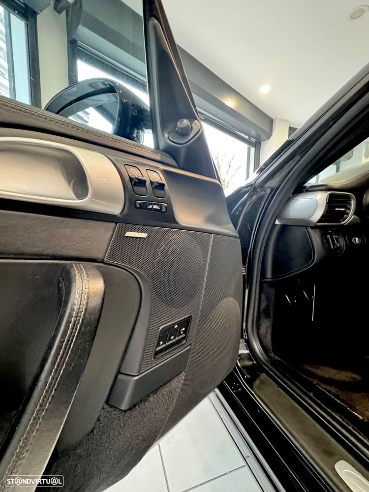 Porsche 911 (997) Carrera 4 S Cabriolet - 10