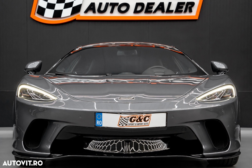McLaren GT - 20