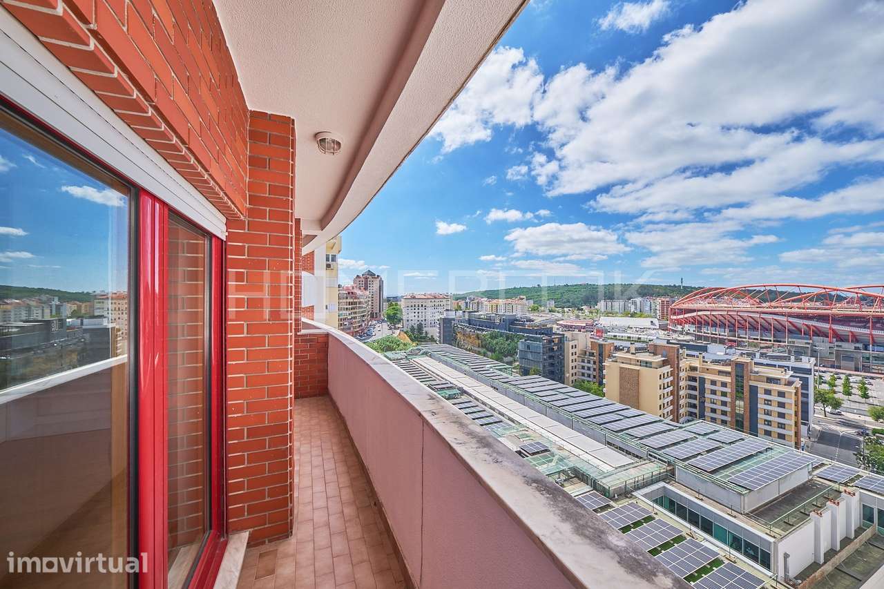 Casa no Alto dos Moinhos - Grande imagem: 3/25