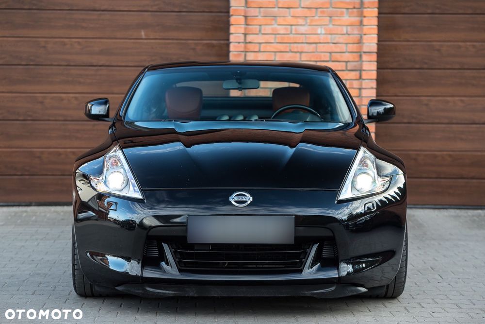 Nissan 370 Z 3.7 V6 Premium - 9