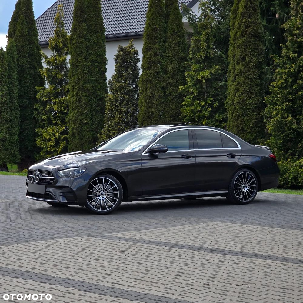 Mercedes-Benz Klasa E 220 d T 9G-TRONIC AMG Line - 5