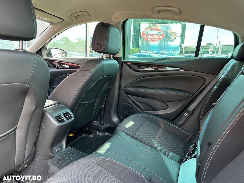Opel Insignia - 19
