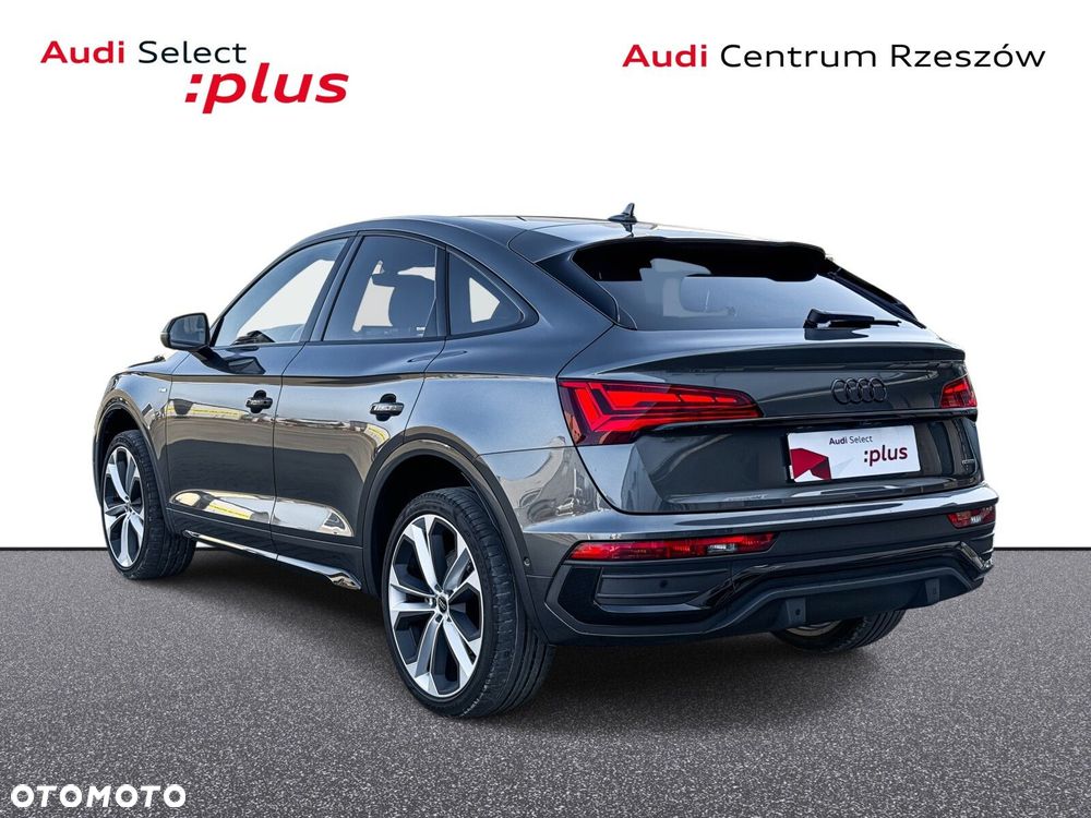 Audi Q5 Sportback - 4