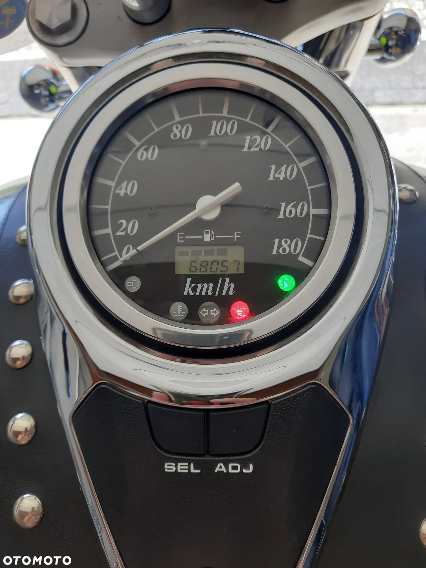 Suzuki VL 800 Volusia - 2