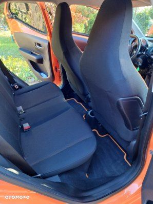 Toyota Aygo 1.0 VVT-i JBL Edition - 21