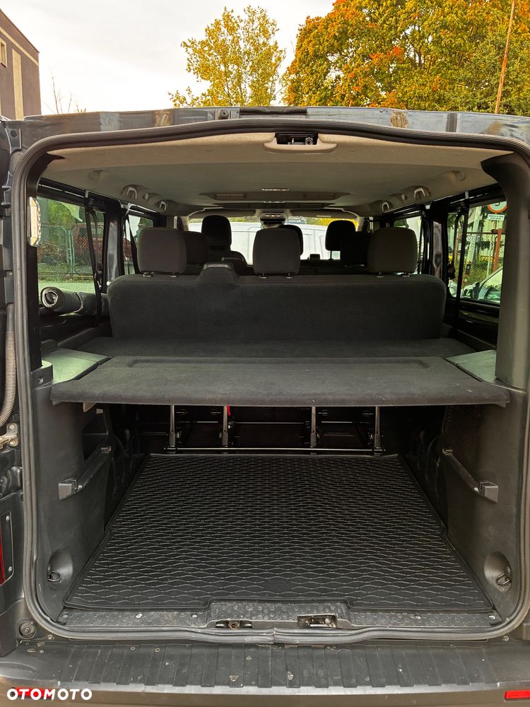 Renault Trafic - 14
