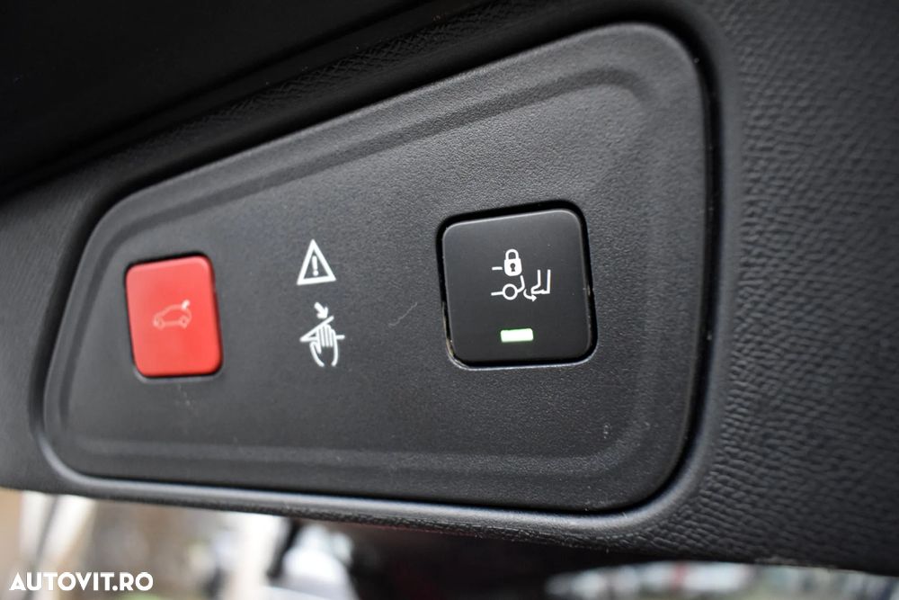 Peugeot 3008 1.6 BlueHDI S&S EAT6 Allure - 33