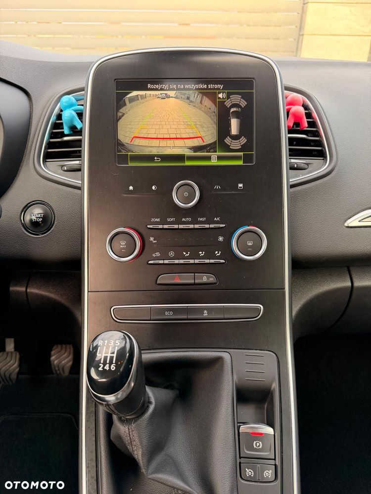 Renault Scenic BLUE dCi 120 BUSINESS EDITION - 15