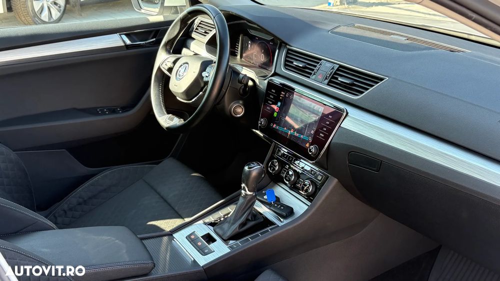 Skoda Superb 2.0 TDI DSG Ambition - 26