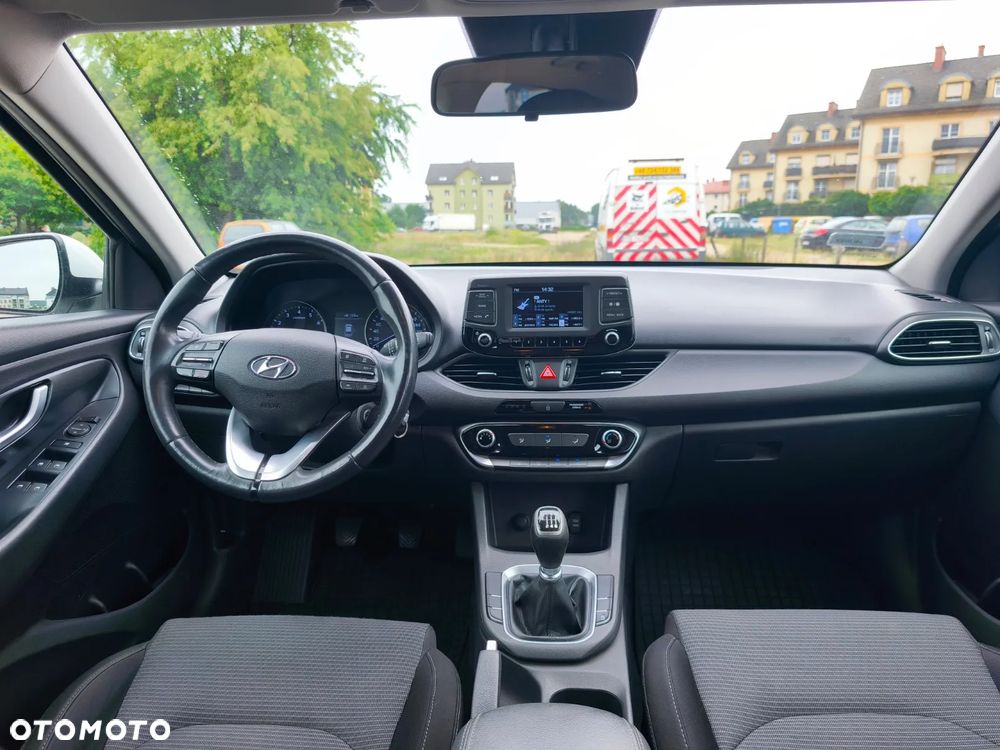 Hyundai i30 1.4 Comfort - 19