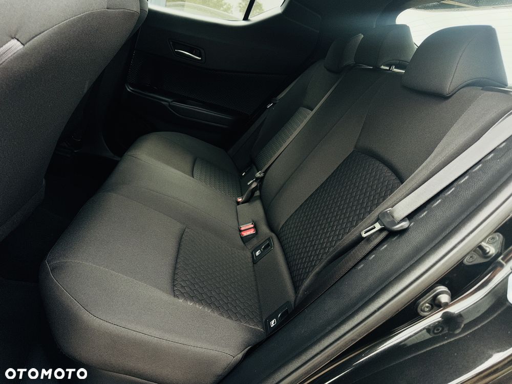 Toyota C-HR Business-Edition - 13