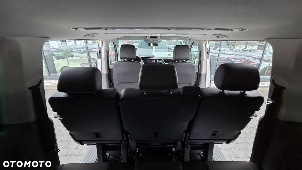 Volkswagen Caravelle 2.0 TDI L2 Highline 4Motion DSG - 29