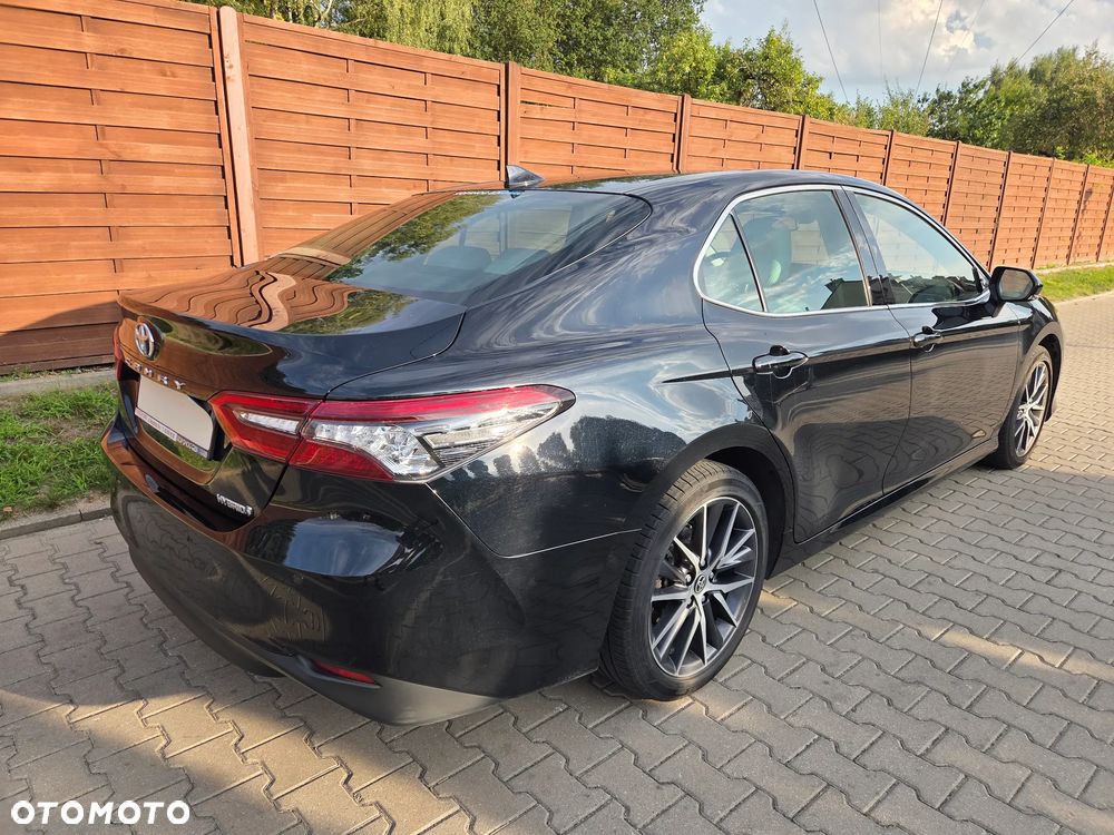Toyota Camry 2.5 Hybrid Executive CVT - 9