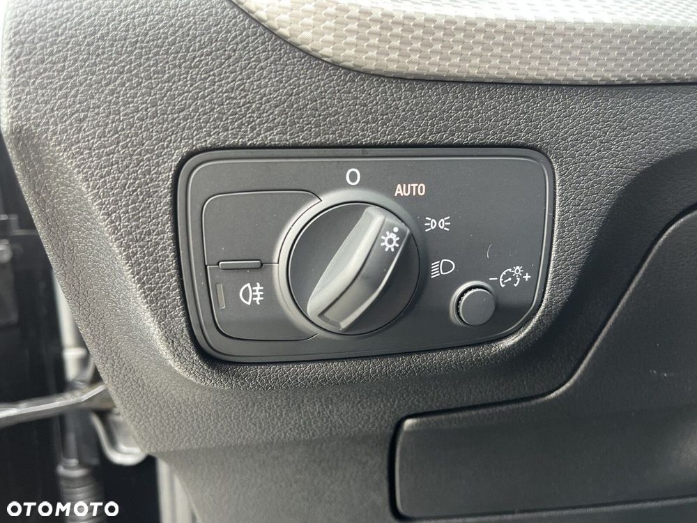 Audi Q2 - 18