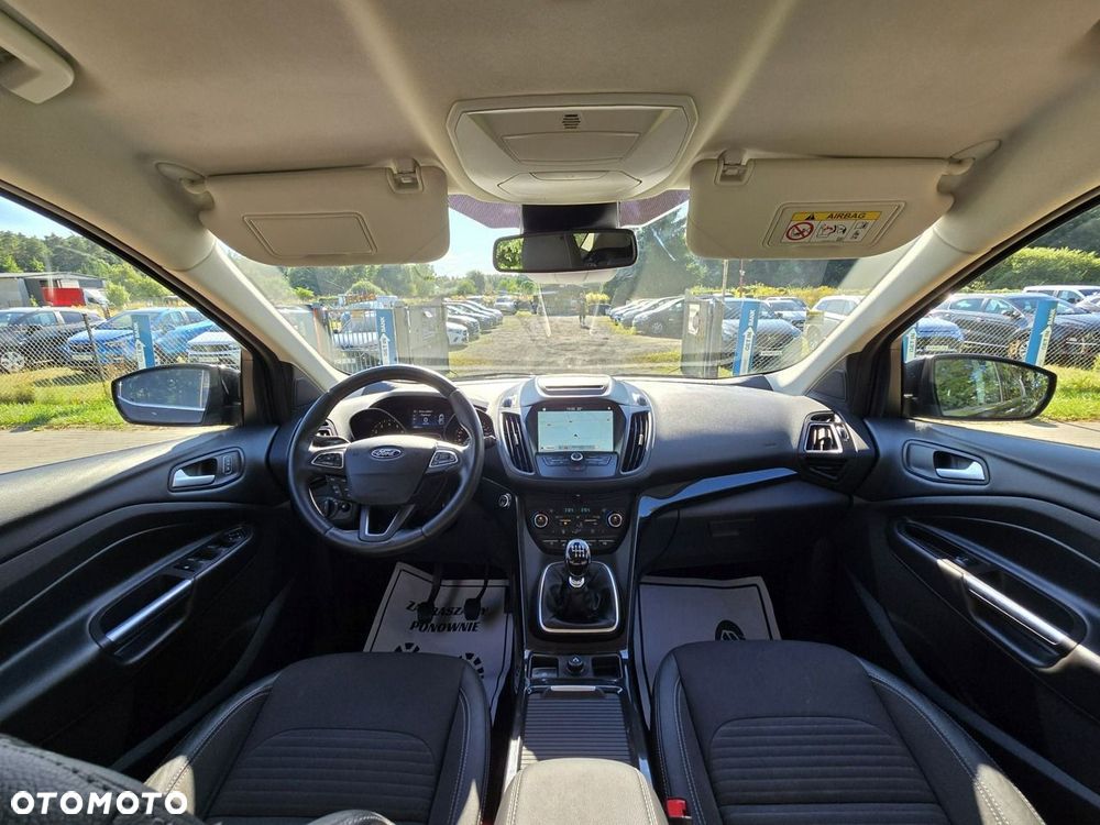 Ford Kuga - 17