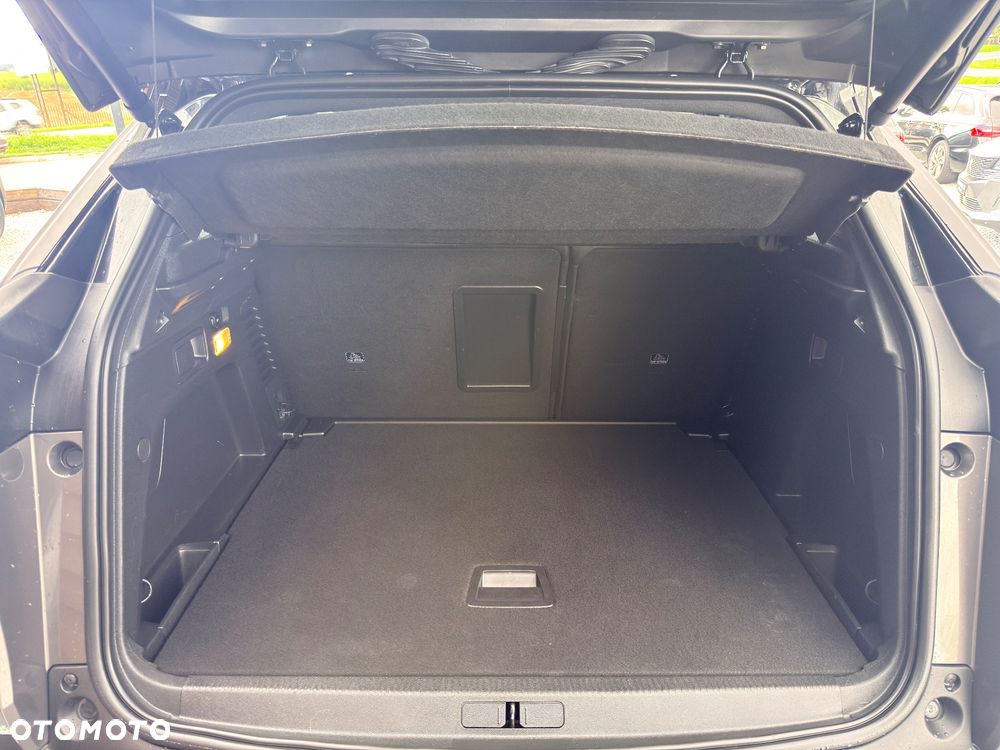 Peugeot 3008 BlueHDi 130 Stop & Start EAT8 GT - 17