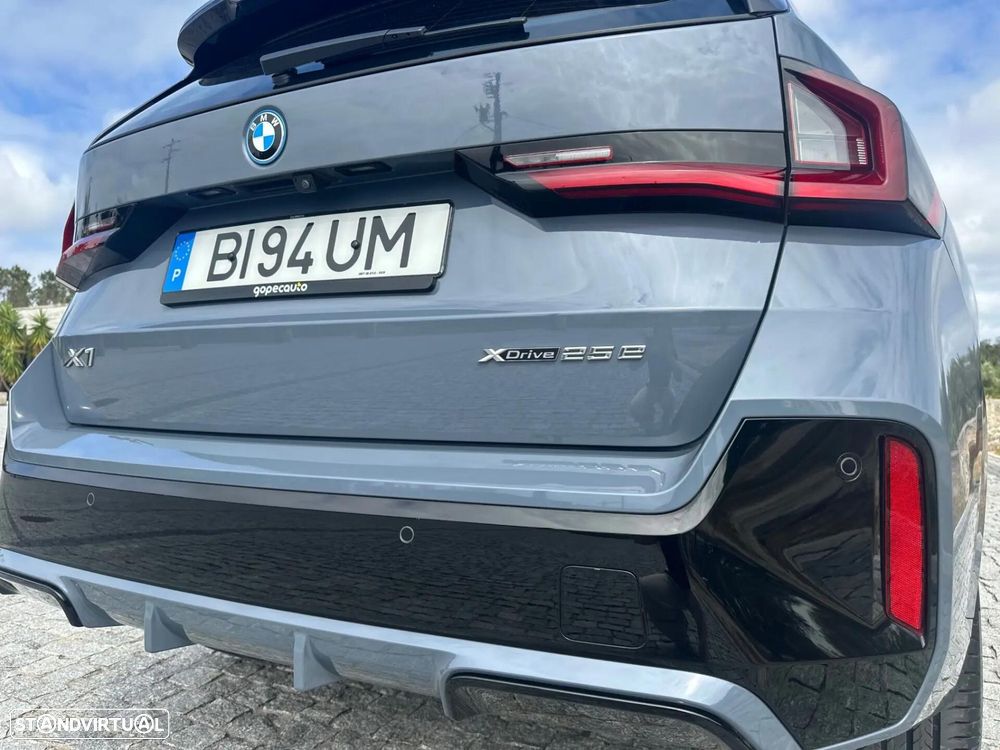 BMW X1 xDrive25e Pack Desportivo M - 7