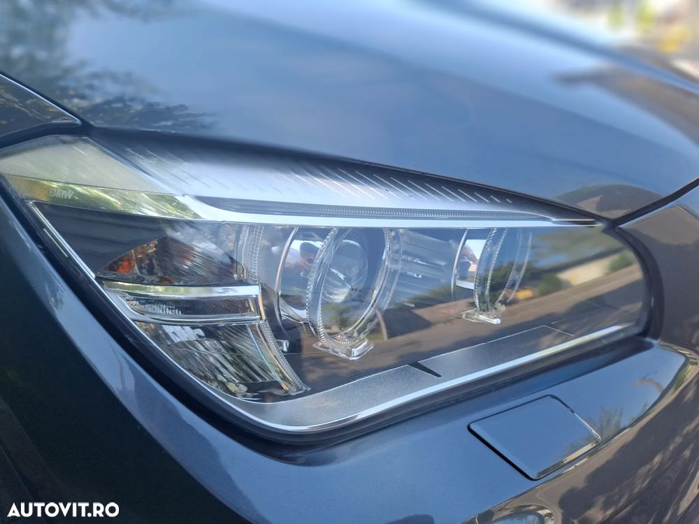 BMW X1 xDrive18d xLine - 12