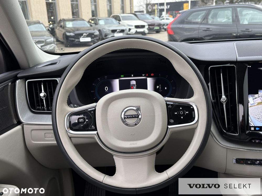 Volvo XC 60 - 13