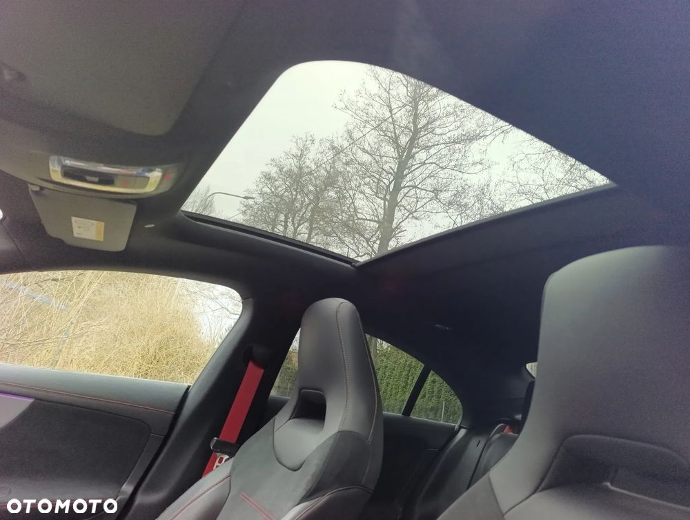 Mercedes-Benz CLA AMG 45 4Matic+ B AMG Speedsh 8G-DCT - 17