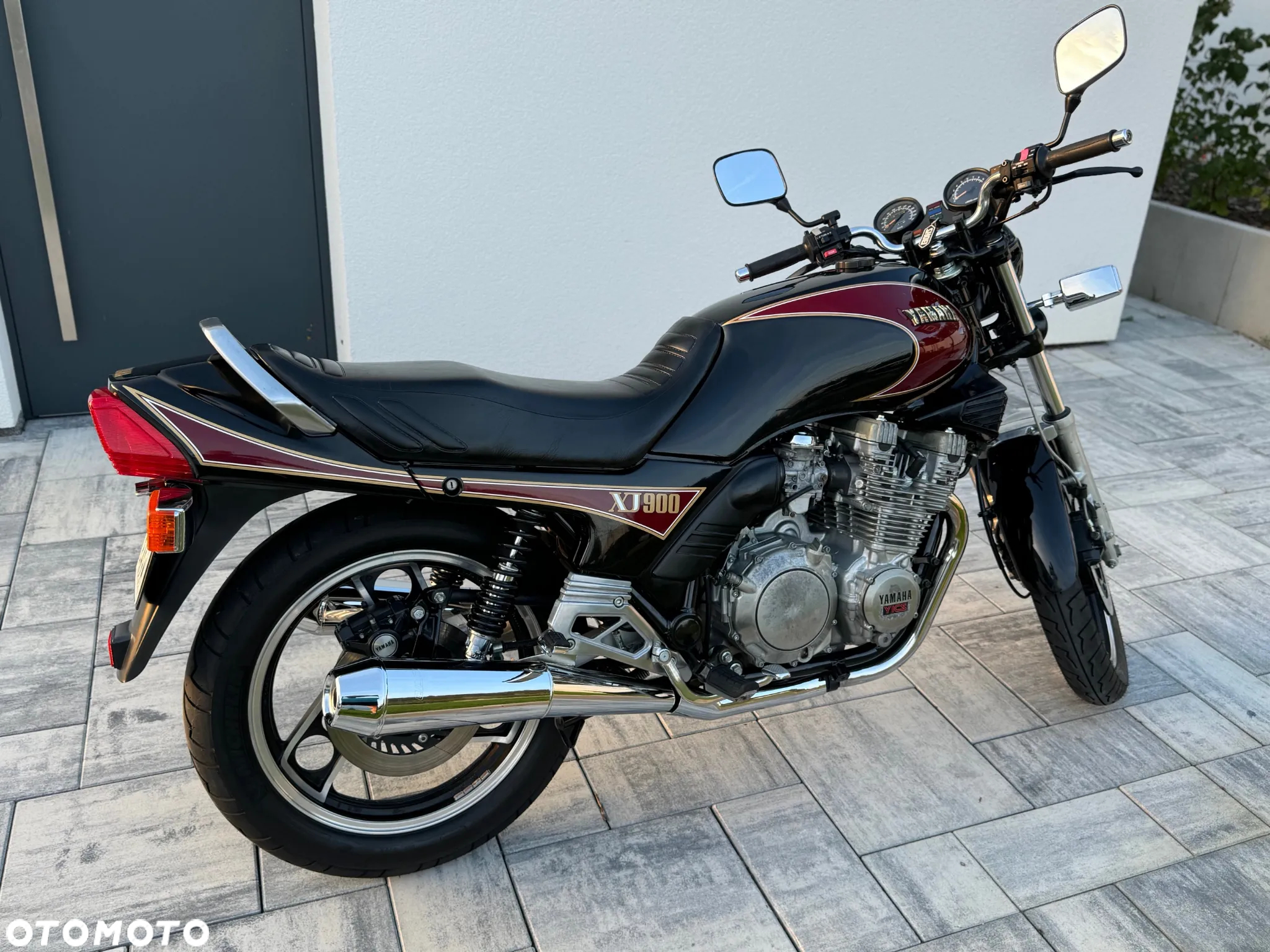 Yamaha XJ - 16