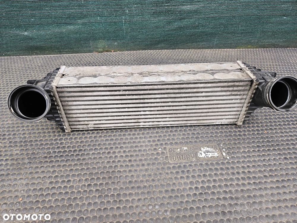 Intercooler Chłodnica Powietrza Turbiny 3.0 D BMW X5 E70 X6 E71