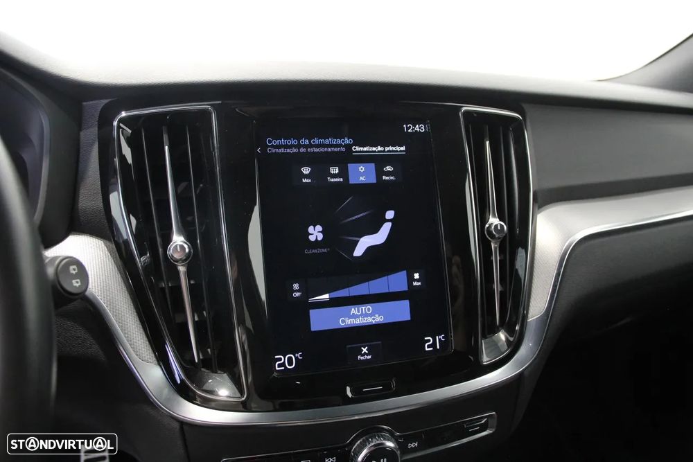 Volvo V60 2.0 D4 R-Design Geartronic - 27