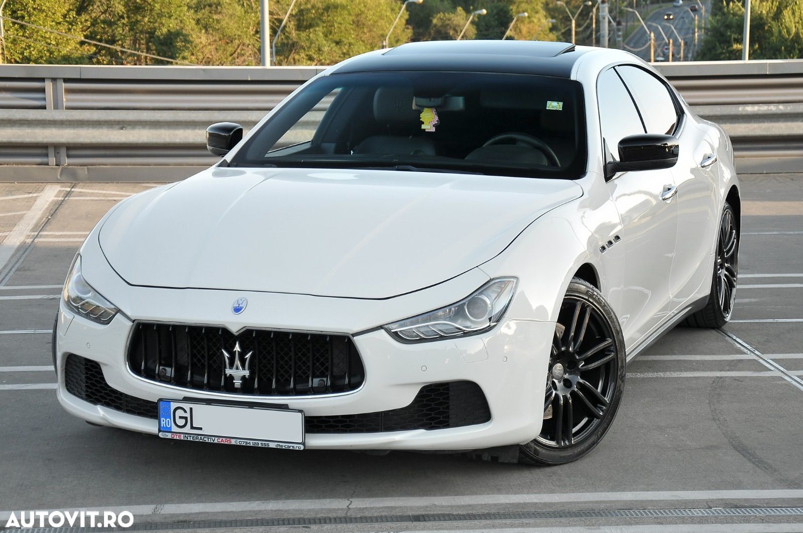 Maserati Ghibli - 1