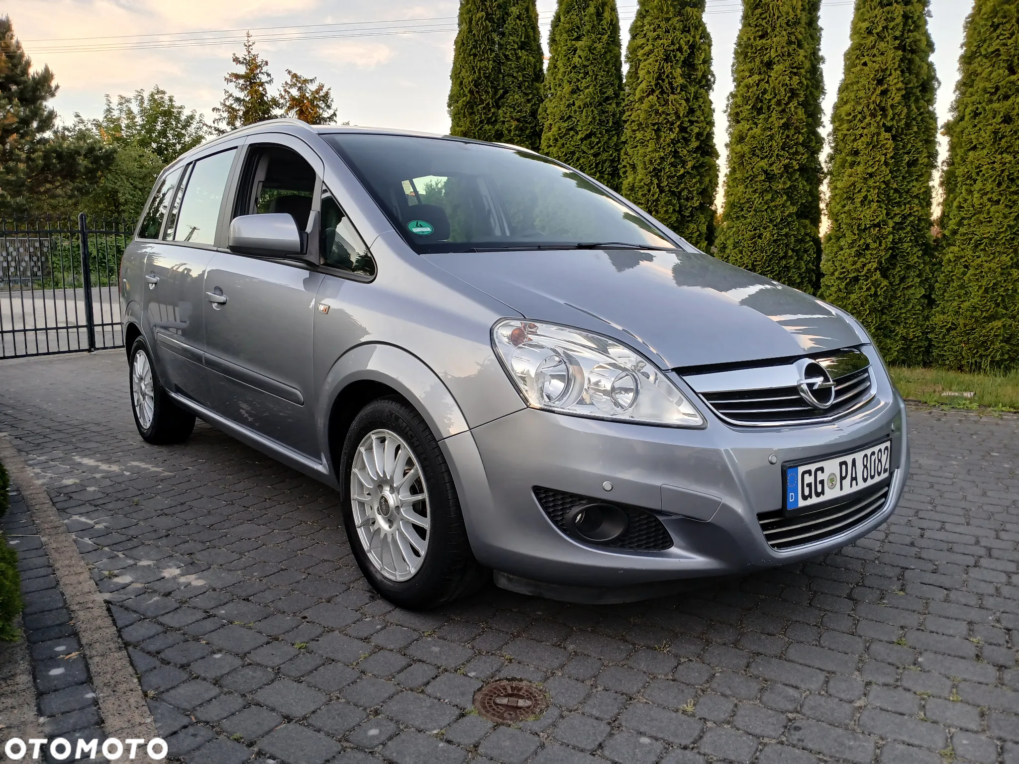 Opel Zafira 1.8 Sport - 9