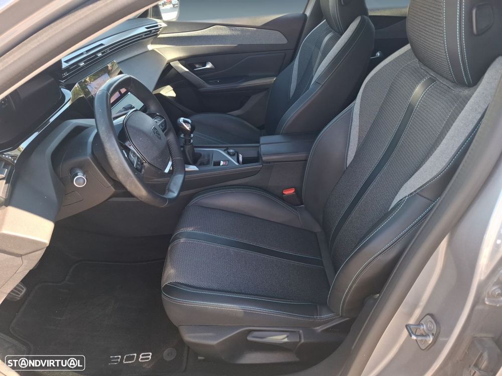 Peugeot 308 1.2 PureTech Allure - 11
