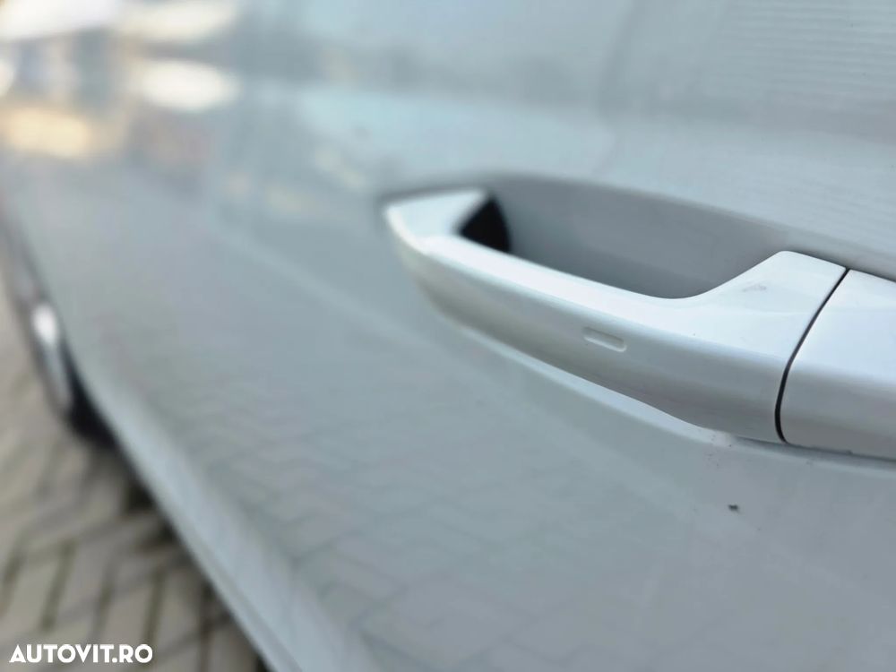 Skoda Octavia 2.0 TDI DSG Style - 8