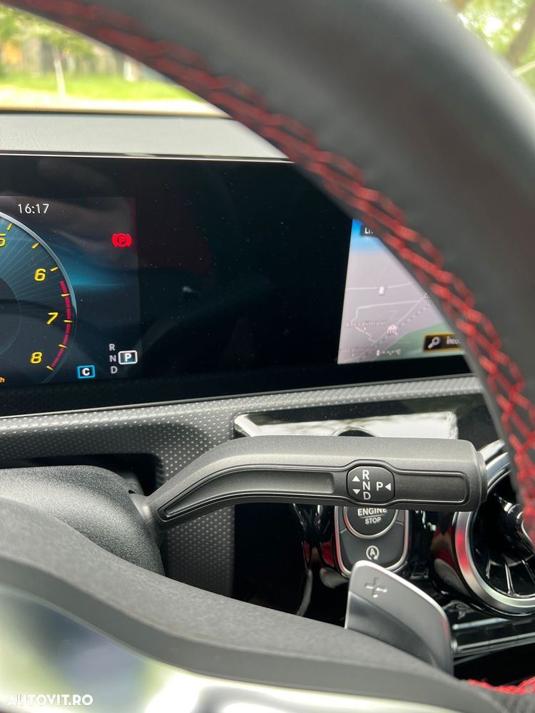 Mercedes-Benz CLA 200 - 13