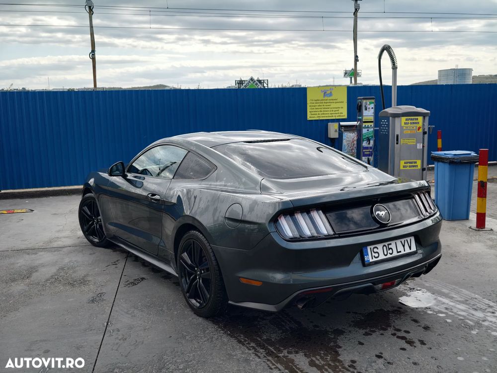 Ford Mustang 2.3 EcoBoost - 3