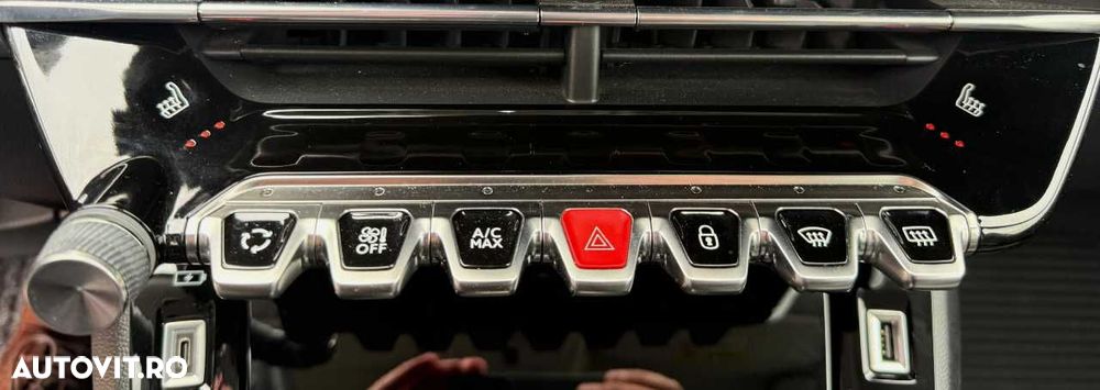 Peugeot 2008 1.5 BlueHDI 130 S&S EAT8 Allure - 25