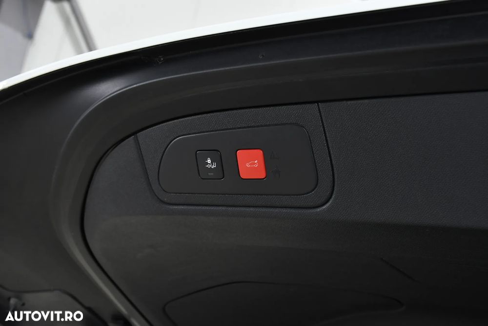 DS Automobiles DS 7 Crossback - 27