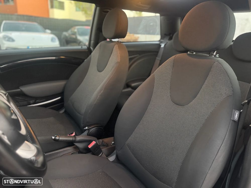 MINI 3 Portas Cooper - 18