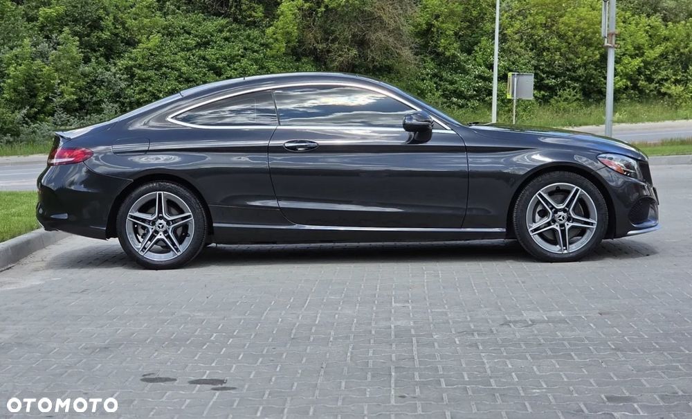 Mercedes-Benz Klasa C 300 9G-TRONIC AMG Line - 7