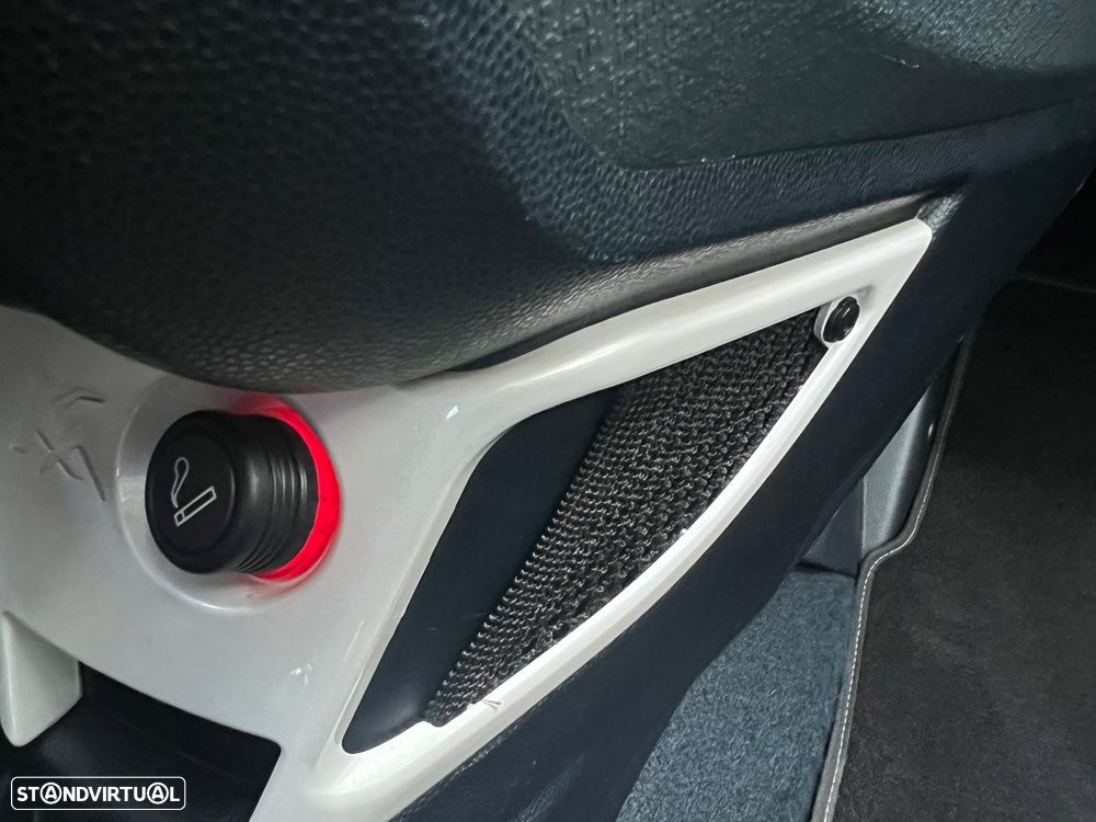 Ford KA 1.3 TDCi Titanium X - 14