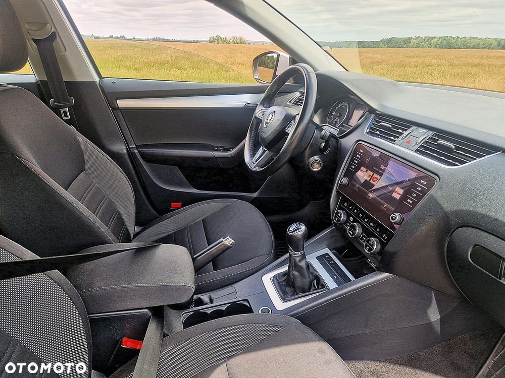 Skoda Octavia 2.0 TDI Ambition - 6