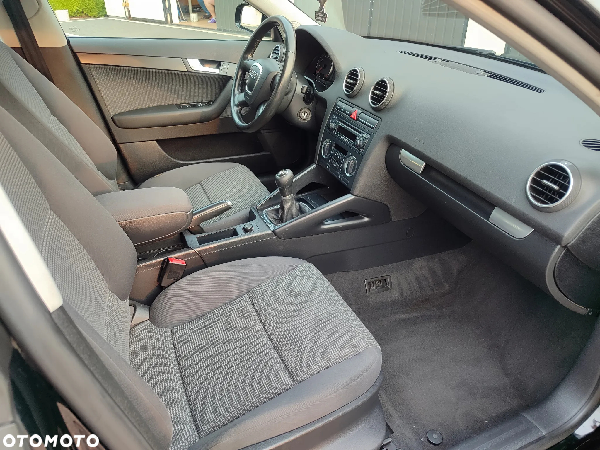 Audi A3 1.6 Sportback Attraction - 10