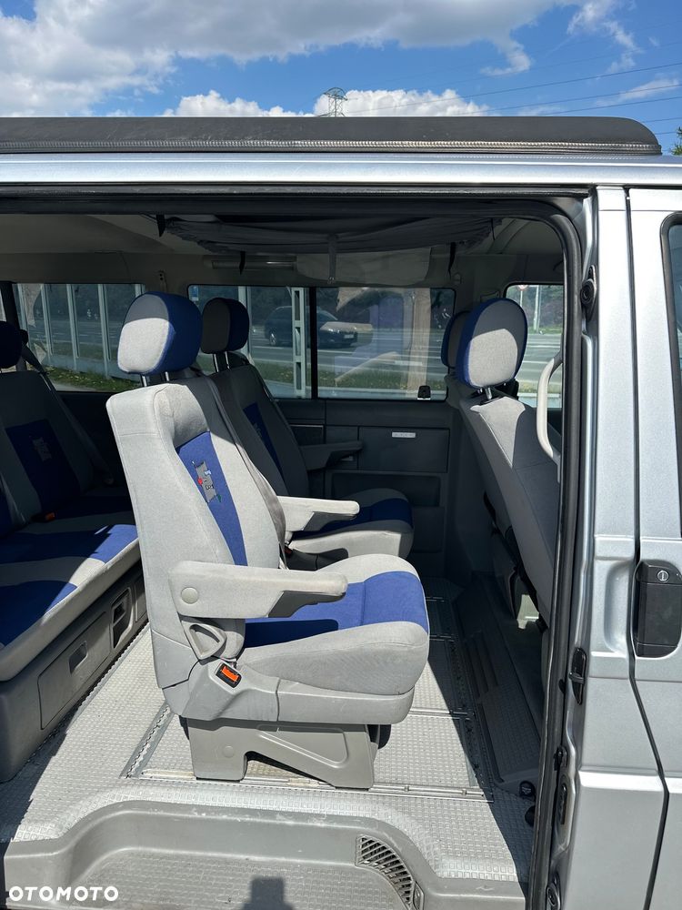 Volkswagen Multivan Standard - 8