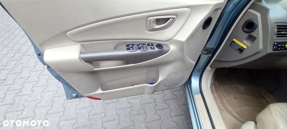 Hyundai Tucson - 11