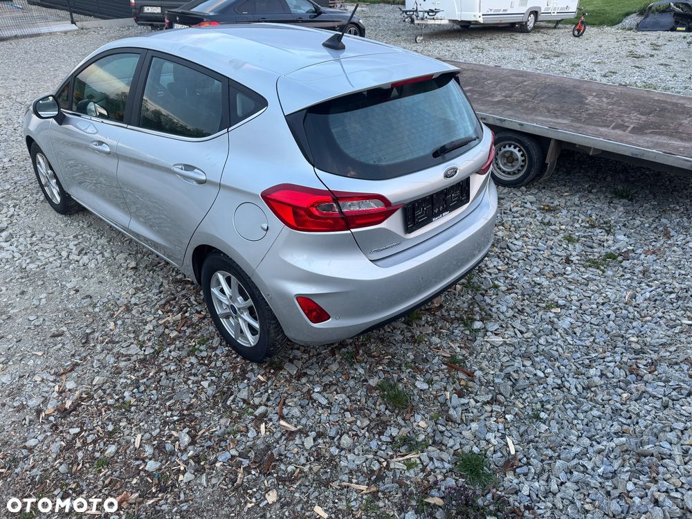 Ford Fiesta 1.5 TDCi S&S TITANIUM X - 4