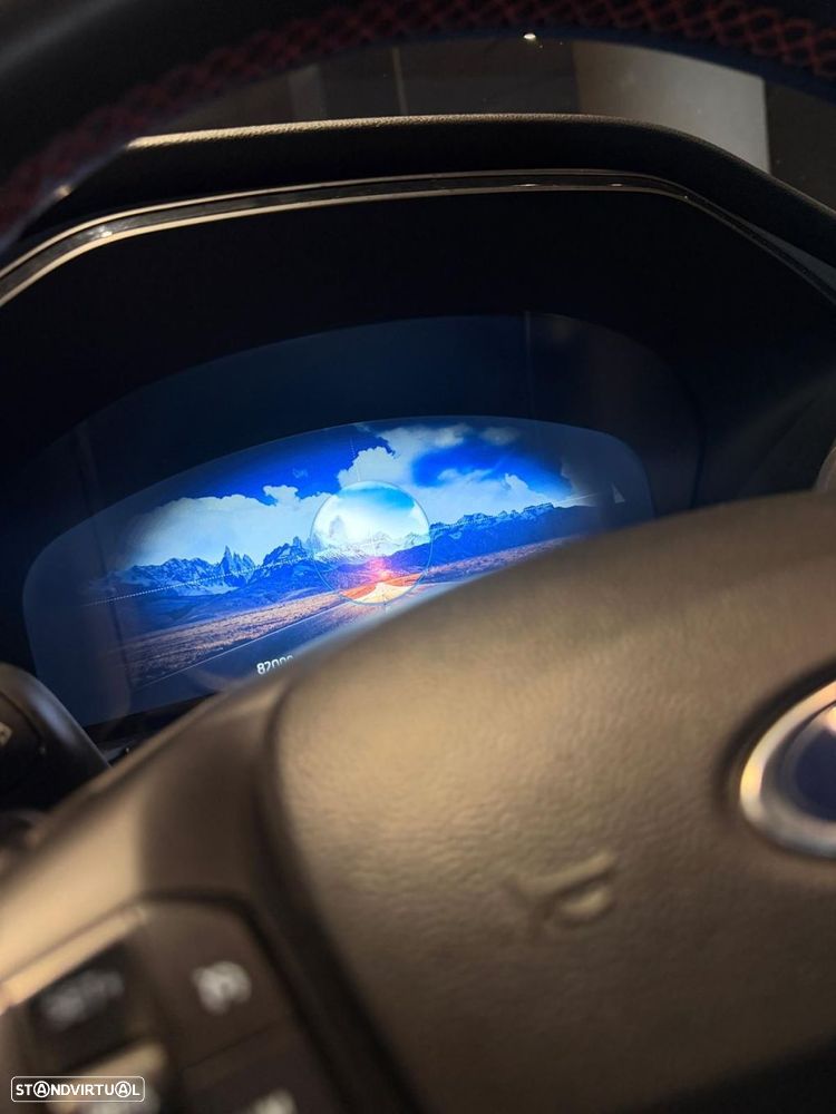 Ford Kuga 1.5 EcoBoost ST-Line - 28